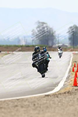 media/Jun-07-2025-TrackDaz (Sat) [[4413525952]]/C Group/240pm (Turn 9)/